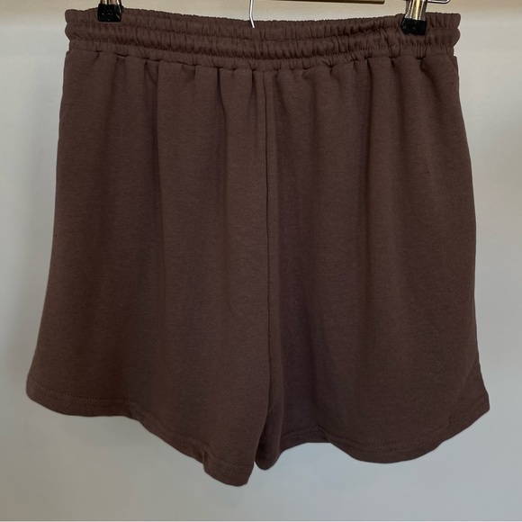 SHEIN Brown Shorts Drawstring U SHI The Fashion Show Medium - Picture 2 of 12